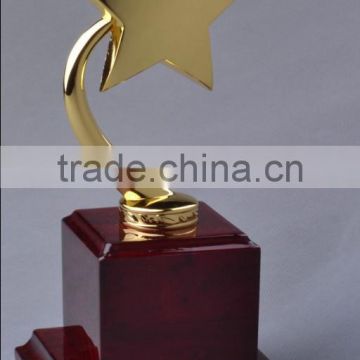 Good sale Wooden award with metal star trophy