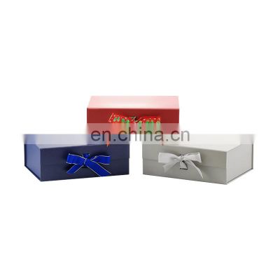Bespoke color design foldable style magnetic closure lid gift box with ribbon
