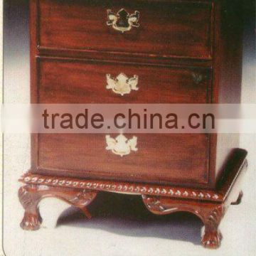 Chippendale Rope Edged 3 Drawer Bedside Mahogany Indoor Furniture.