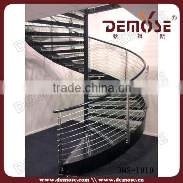precast stairs with laminated glass stair treads