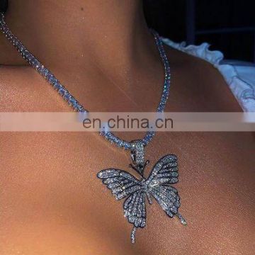 Luxury Single Butterfly Necklace Women Rhinestones Butterfly Pendant Necklace Sparking Bling Crystal Jewelry Gift