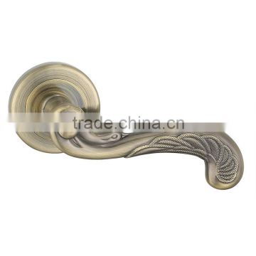 Wholesale antic brass zinc alloy door handle,vintage antique door handle
