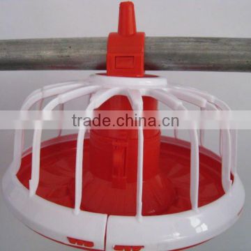 auger feeding system for poultry