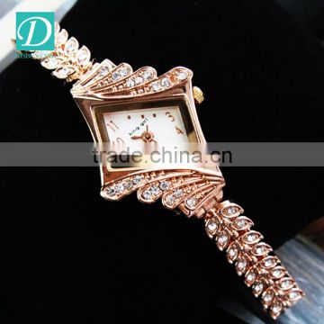 2016 Hot Sale Fashion Gold Wrist Watch Bracelet Women Watches