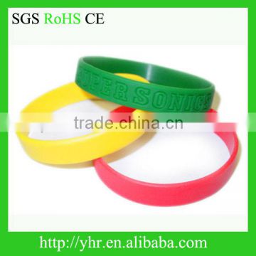 Personalized silicone bracelet