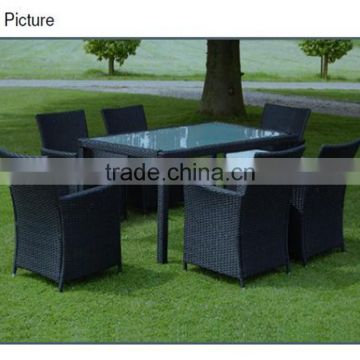 Fashion classial indoor rattan used restaurant table and chair