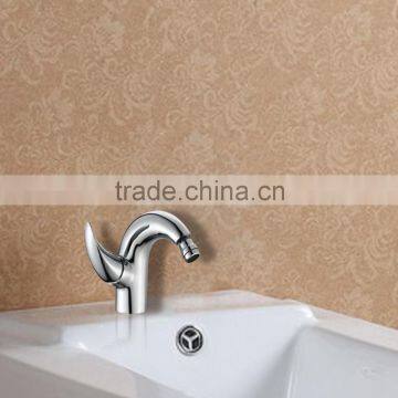 Modern Design CUPC Chrome Finish Brass Bidet Faucet ABF115B