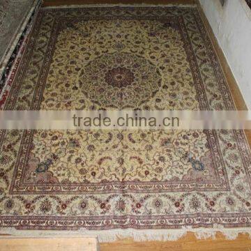 persian traditional silk carpet hand knotted silk carpet in canton fair