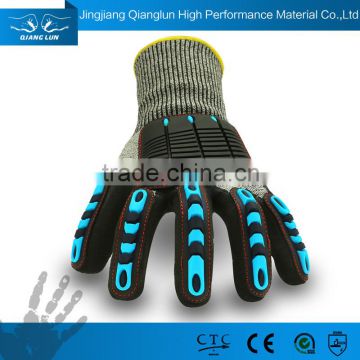 QL Comfortable and Soft Sandy Nitrile Coated Spearfishing Gloves