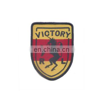 2016 top fashion garment accessories custom printed label flag label red label