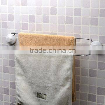 Double pole towel bar with suction cup