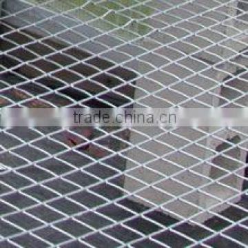 flatten expanded wire mesh