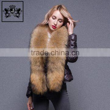 Beautiful Winter Style Duck Down Jacket with Raccoon Fur Hooded For Women