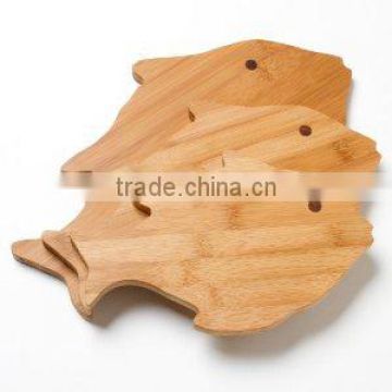 Factory supplier wide Grain fish animal shaped cutting board