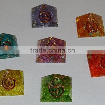 Chakra Oronge Pyramid Set