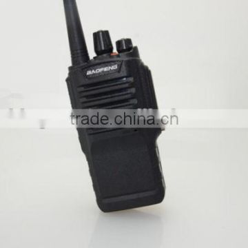 Popular 8w dust and waterproof resisting baofeng BF-9700 walkie talkie with scrambler