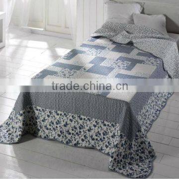 Elegant microfiber printed quilt