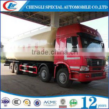 Howo concrete cement transport truck coal ash lime powder and mineral flour tank truck 40cbm bulk cement power tank Truck