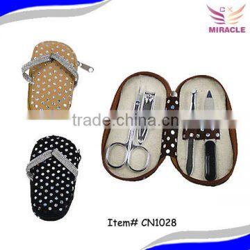 Spot style cheap price set manicure shoe shape manicure set