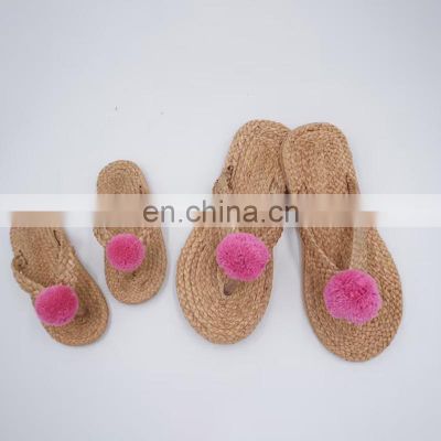 Hot Sale Summer Mommy daughter shoe set straw slippers water hyacinth sandals Vietnam Manufacturer
