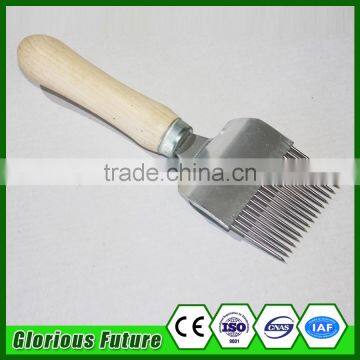 Convenient Circle Handle Metal Uncapping Honey Fork Beekeeping Equipment