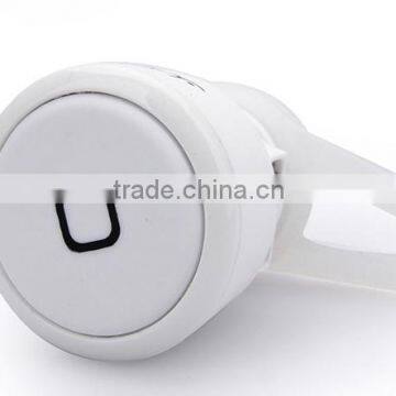 Universal World Smallest mini wireless bluetoth earphone with super bass