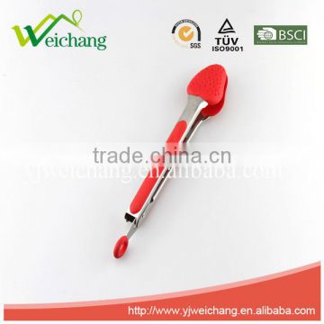 WCHXK01 Stainless Steel Locking strawberry shape Food Tongs with Heat Resistant Silicone Heads
