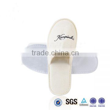 Wholesale New Style Hot Sale Hotel Custom Embroidered Slippers