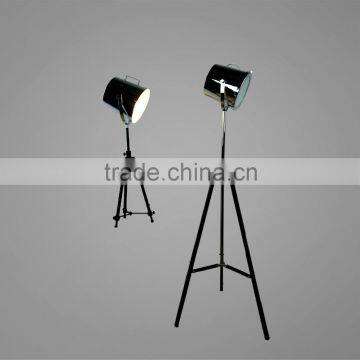 Adjustable Height And Angle Triangle Frame Metal Base In Powder Coating Black And Chrome Stem With Chrome Metal Lampshade Lamp