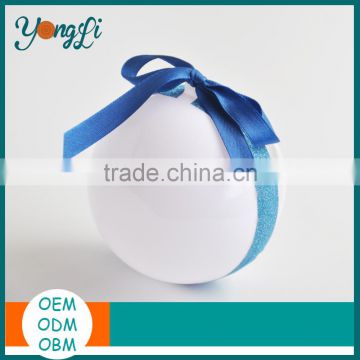 Hot Ornament Hanging Plastic Balls White