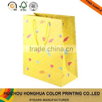 Manufacturer wholesale custom shopping paper gift bags with handles