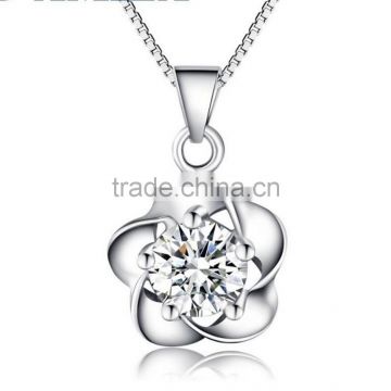 925 Sterling Silver Fashion Flower Shape Pendant with Rhodium Plated