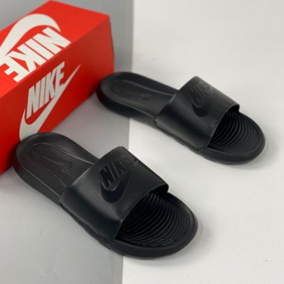 Nike Slipper Beach shoe and Leisure Flip-flops For Women/Men