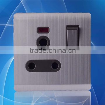 250V 15A 1gang wall Switch Round Pin Socket With Neon