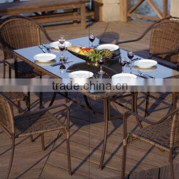 2016 UNT-R-166 cheap of Rattan table and chair