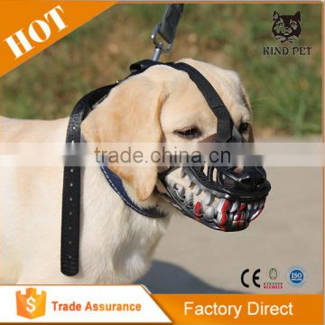 Comfotable material TPR Dog muzzle with sharp teeth and blood