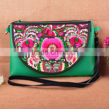 2014 China embroidery Messenger green genuine leather bag for women
