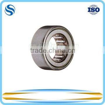 Self-aligning needle roller bearing with and without inner ring