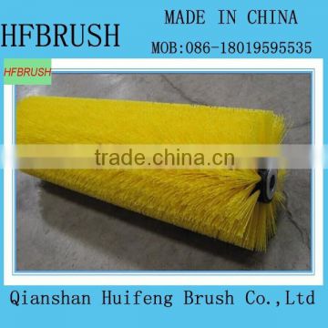 Road cleaning roller brush