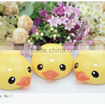Yellow duck contact lens case travel kit, anti-bacteria lens cases,factory supply high quality contact lens case