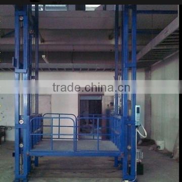 China vertical hydraulic cargo platform lift