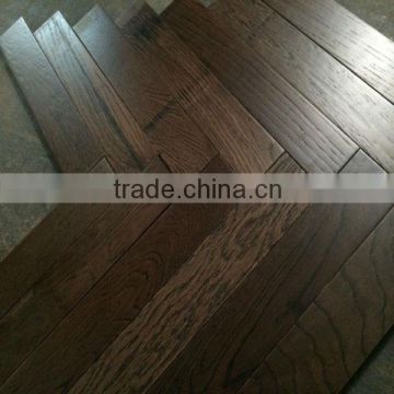 Brushed European Oak Herringbone Parquet Engineered Wood Flooring