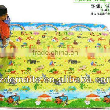 Non-toxic Leaning Play Mat