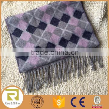 Wholesale 100% Acrylic woven grid diamond jacquard pashmina fringed shawl scarf