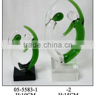 (05-5583)green and clear glass figures