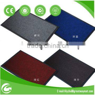 Striped polypropylene indoor mat