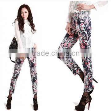 China Manufacturer Summer New Design Cropped Trouser For Women