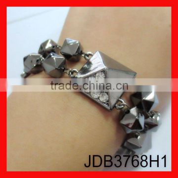 Hema bracelet ,alloy pyramid with diamond bracelet