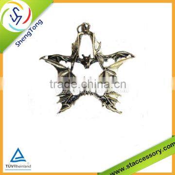 Metal pendant with bat shape