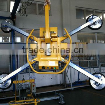 Vacuum lifters for glass sheet
